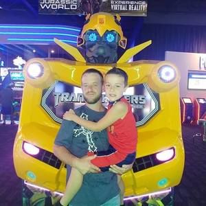 Meet your Posher, Robert